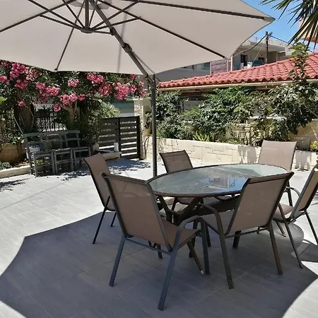 Iliana Apartamento